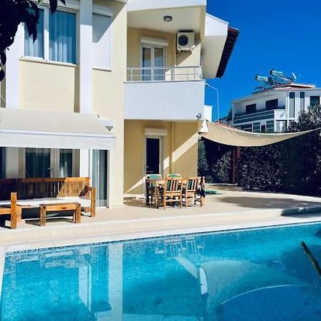 Excellent 3 Storey Villa With A Swimming Pool Belek Exteriér fotografie