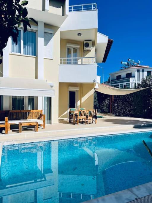 Excellent 3 Storey Villa With A Swimming Pool Belek Exteriér fotografie