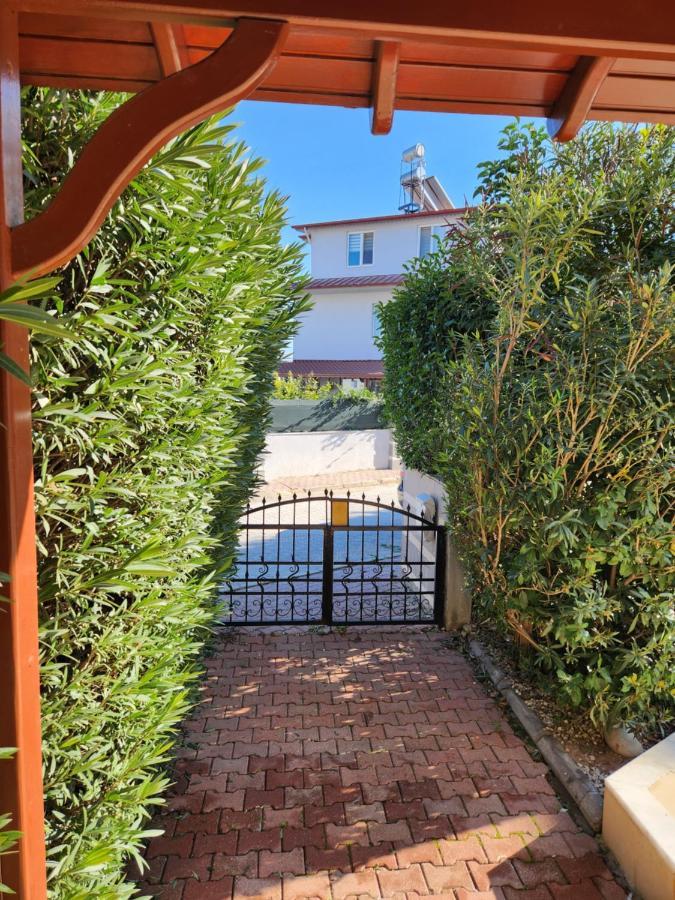 Excellent 3 Storey Villa With A Swimming Pool Belek Exteriér fotografie